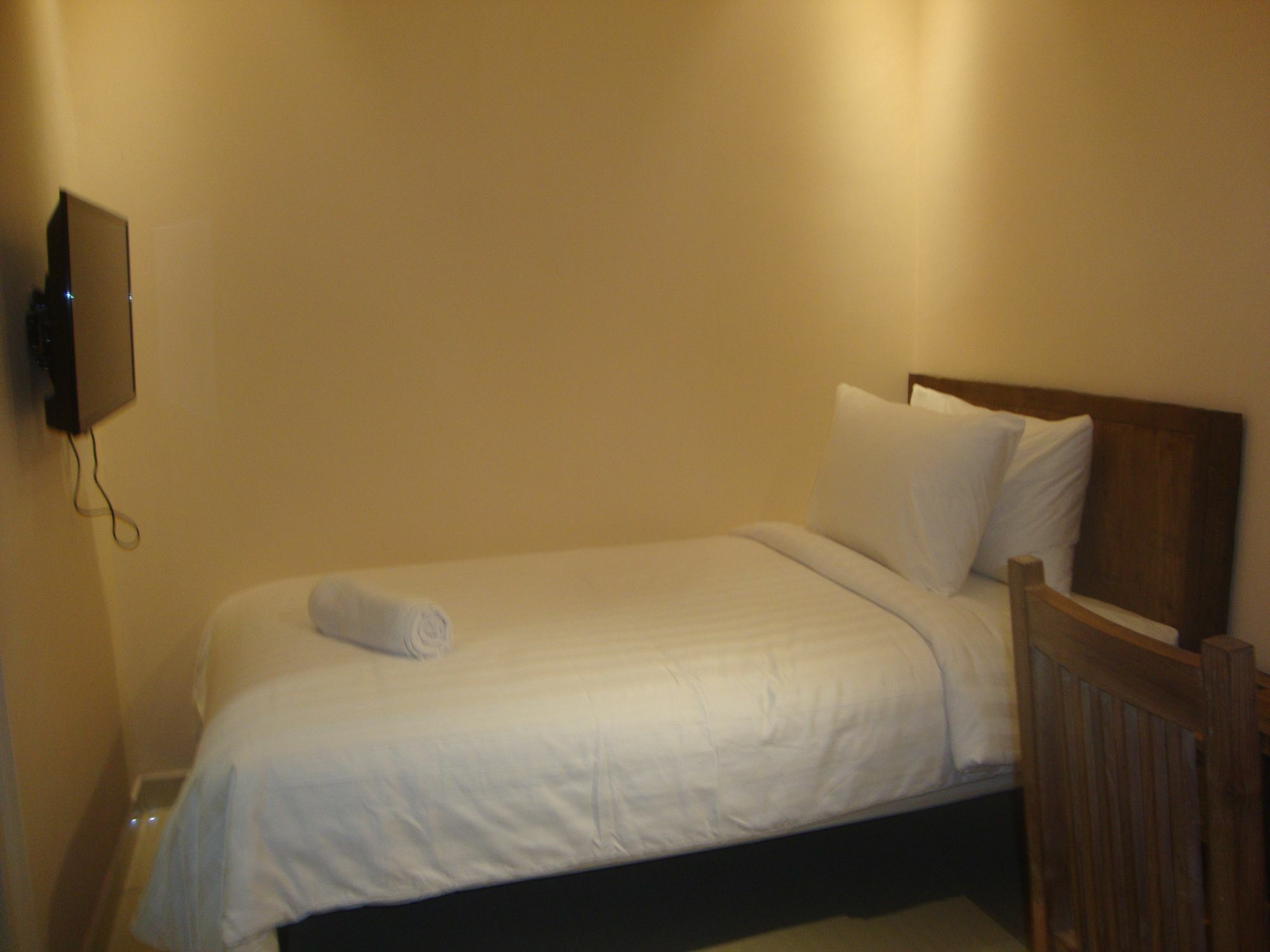 Front One Boutique Baluran Malang Hotel Eksteriør billede